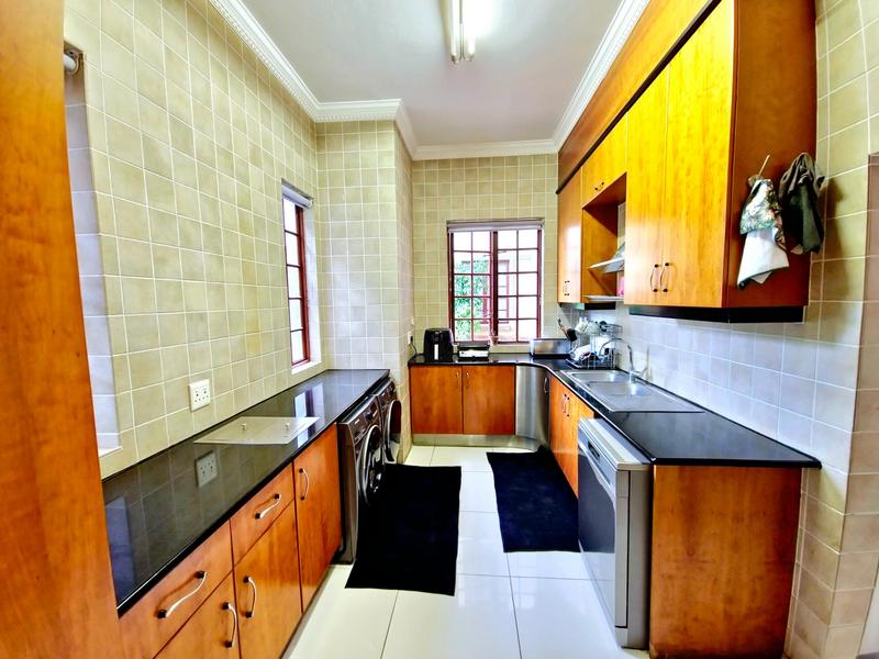4 Bedroom Property for Sale in Hartbeespoort Rural North West